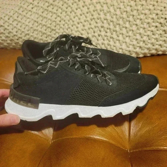 SOREL Kinetic Lite Lace Women's Trainer Shoes in Black Size 7 - Picture 3 of 11